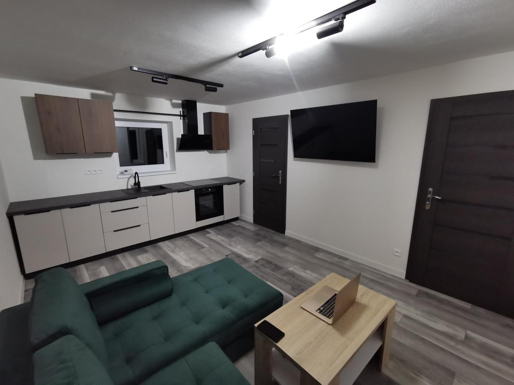Liptovský Mikuláš Nu Skool Apartments מראה חיצוני תמונה